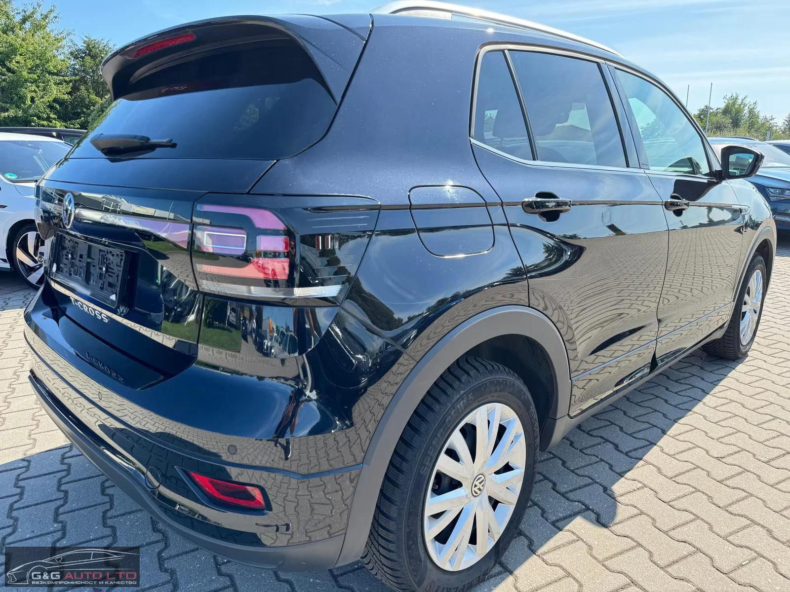 VW T-Cross R-LINE/150HP/DSG/CAM/NAVI/LED/DIGI/CPLAY/352g - изображение 7