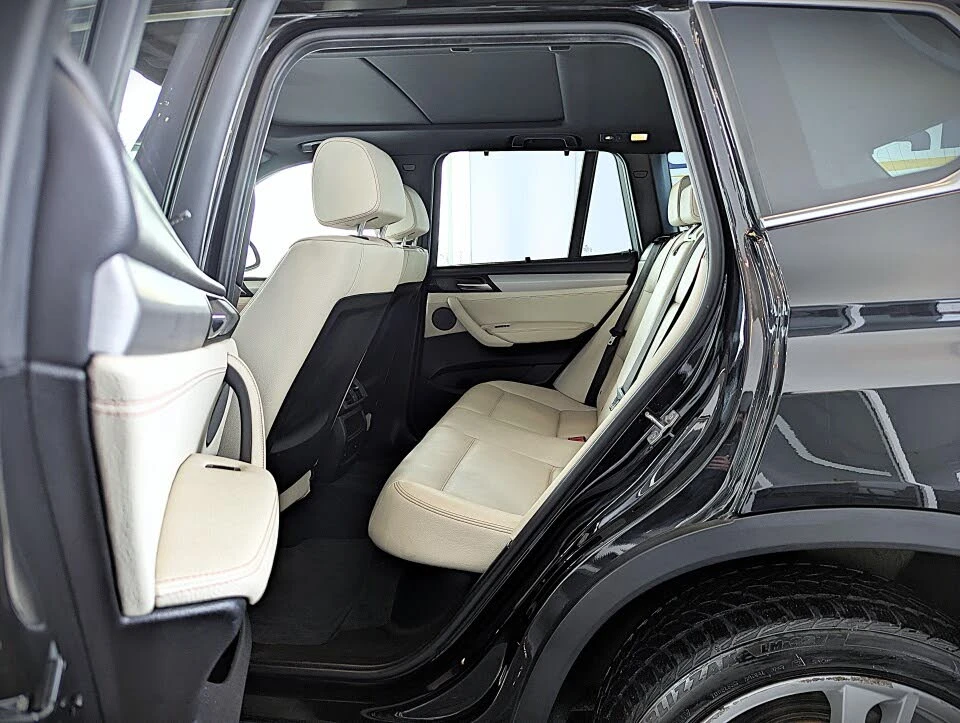 BMW X3 xDrive35i* АвтоКредит* (ЦЕНА ДО БГ), снимка 12 - Автомобили и джипове - 53728159