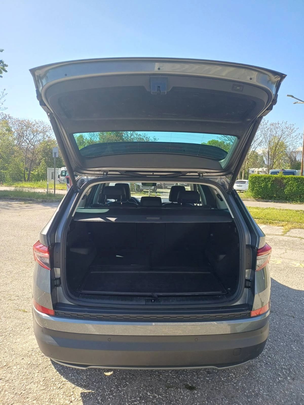 Skoda Kodiaq 2.0 TSI, снимка 7 - Автомобили и джипове - 54456922