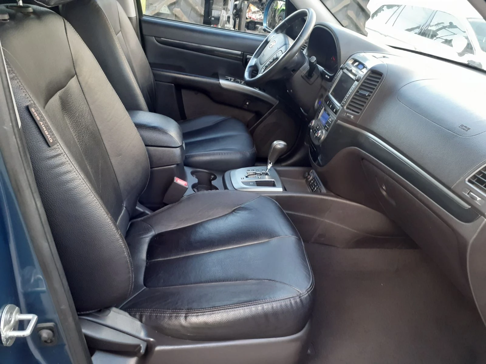 Hyundai Santa fe  2, 2 CRDI Нави Камера ke PREMIUM 7 MECTA 4x4 FULL, снимка 10 - Автомобили и джипове - 54881093