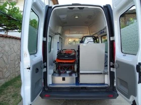 Renault Trafic ЛИНЕЙКА КЛИМАТИК, снимка 14