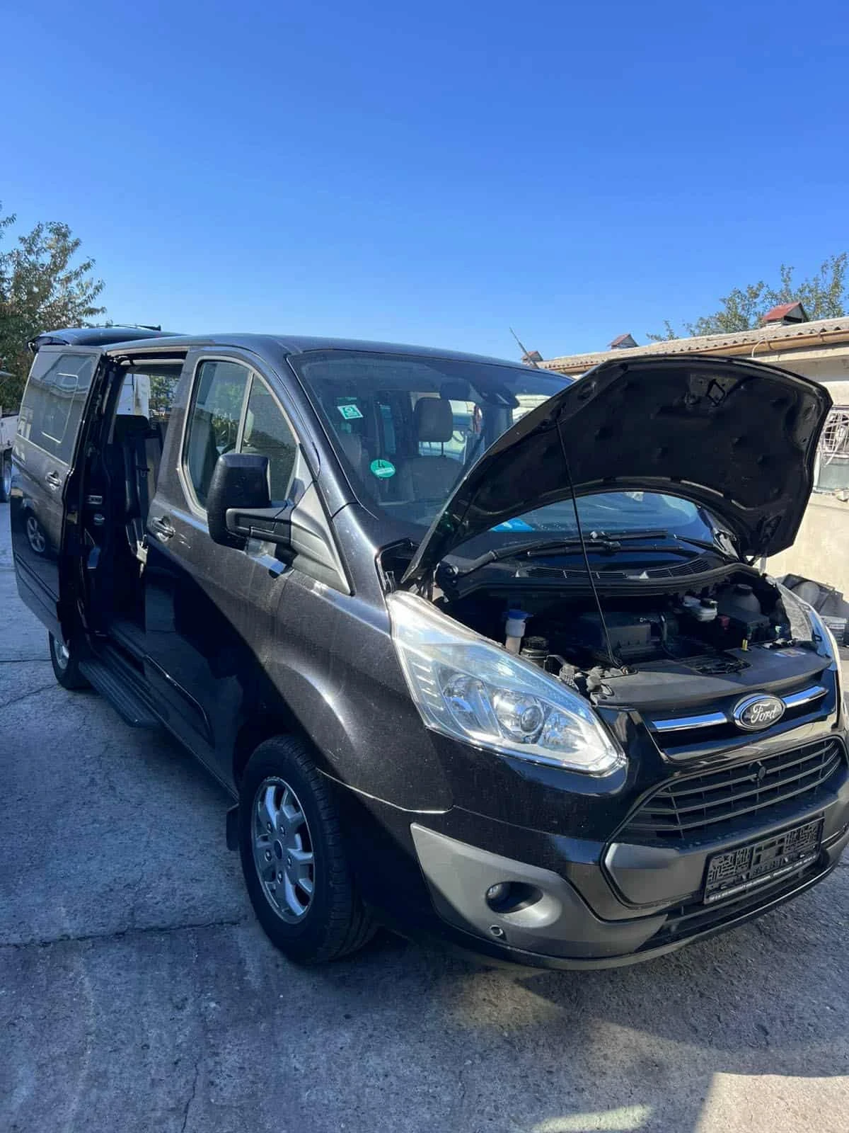 Ford Tourneo Custom 2.2 TDCi  - изображение 5