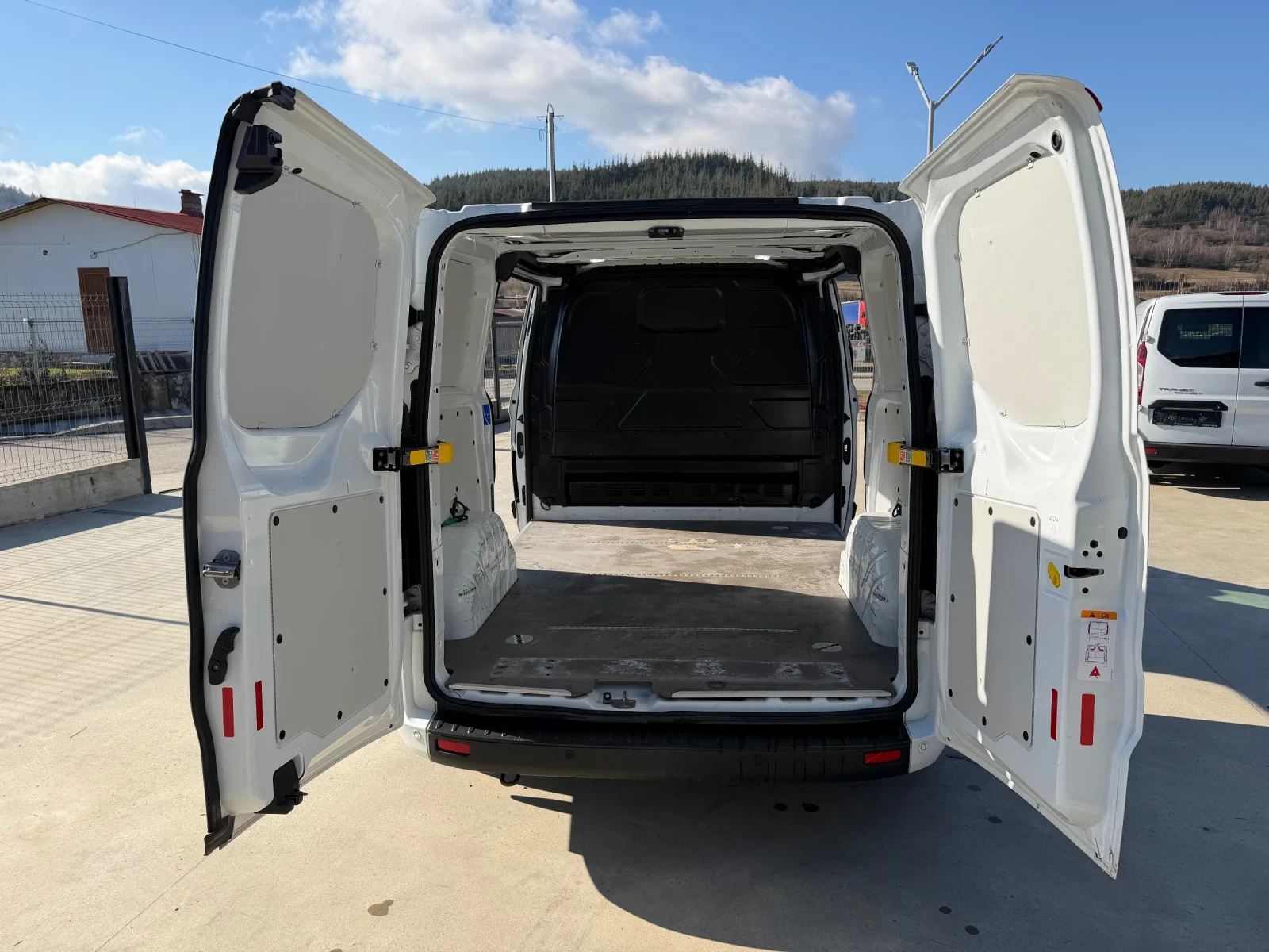 Ford Transit Custom 2.0  130��, ���� 6 | Mobile.bg � ����������� 12