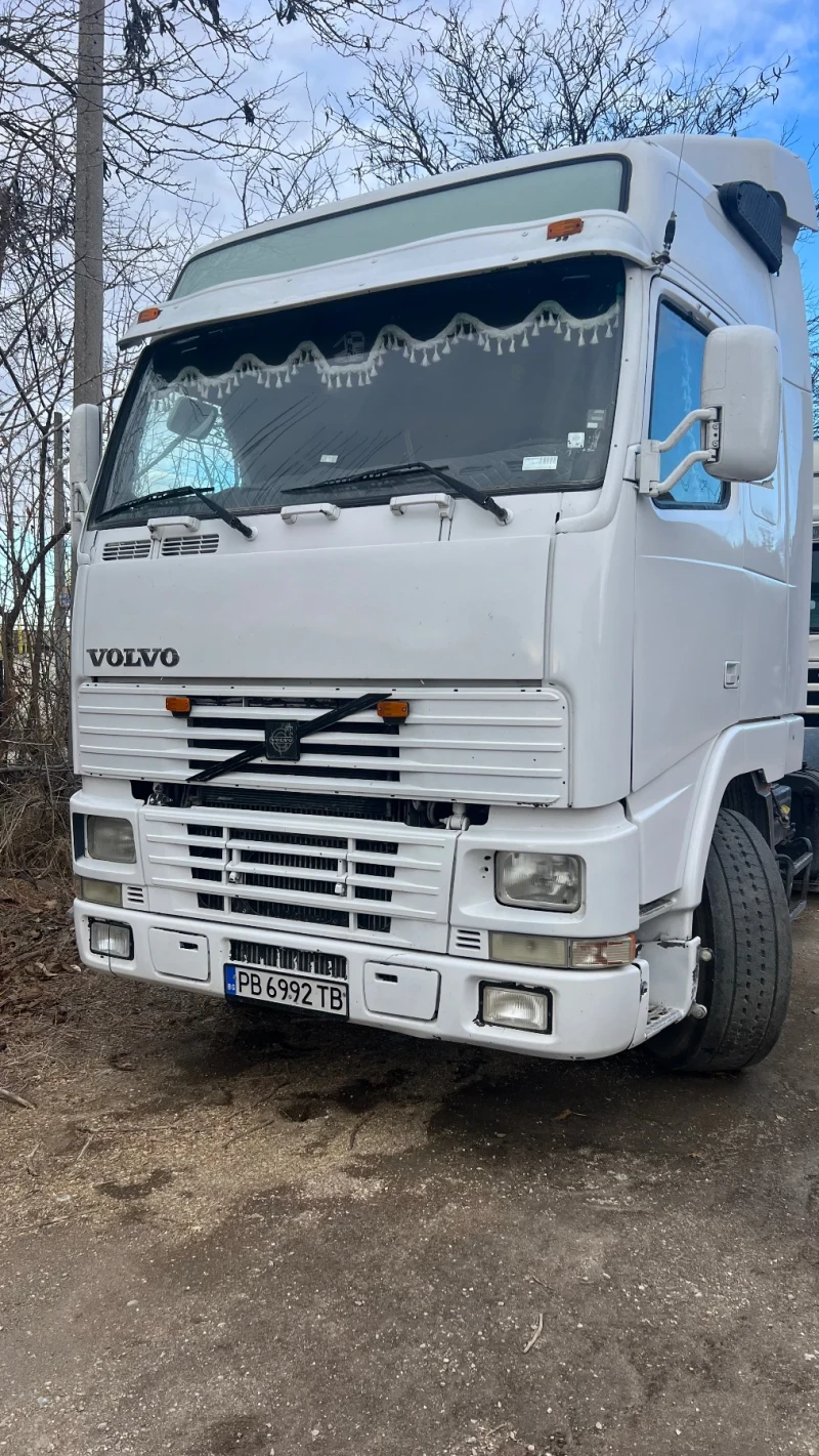 Volvo Fh 12, снимка 1 - Камиони - 48101284