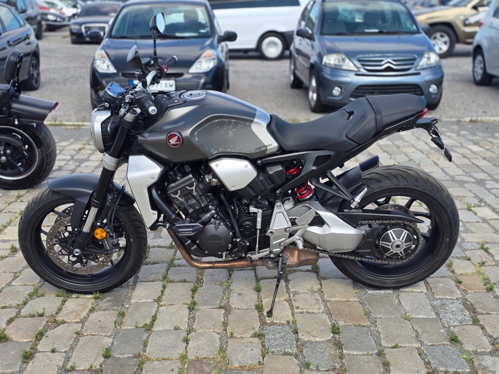 Honda Cb 1000RA 146кс 2018 година - изображение 2