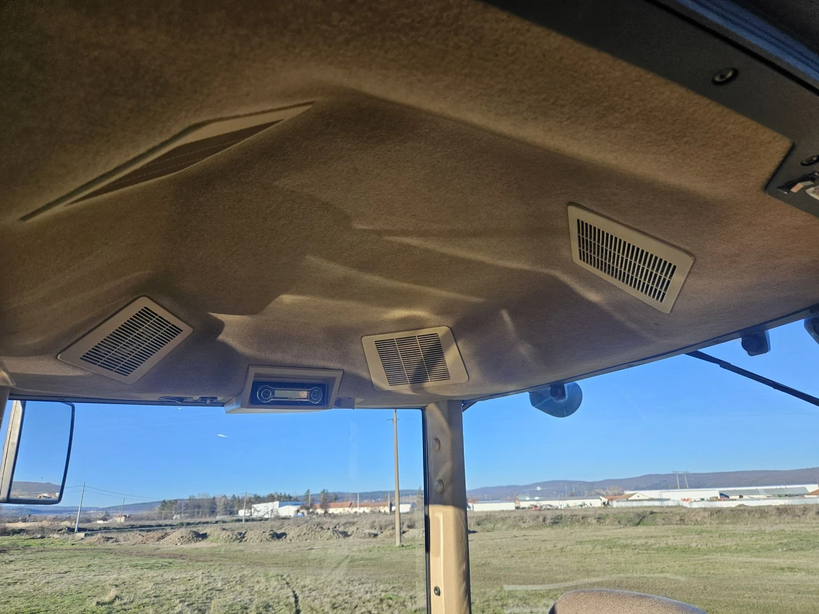 ������� John Deere | Mobile.bg � ����������� 12