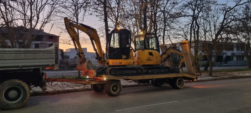 Багер JCB 8035Z