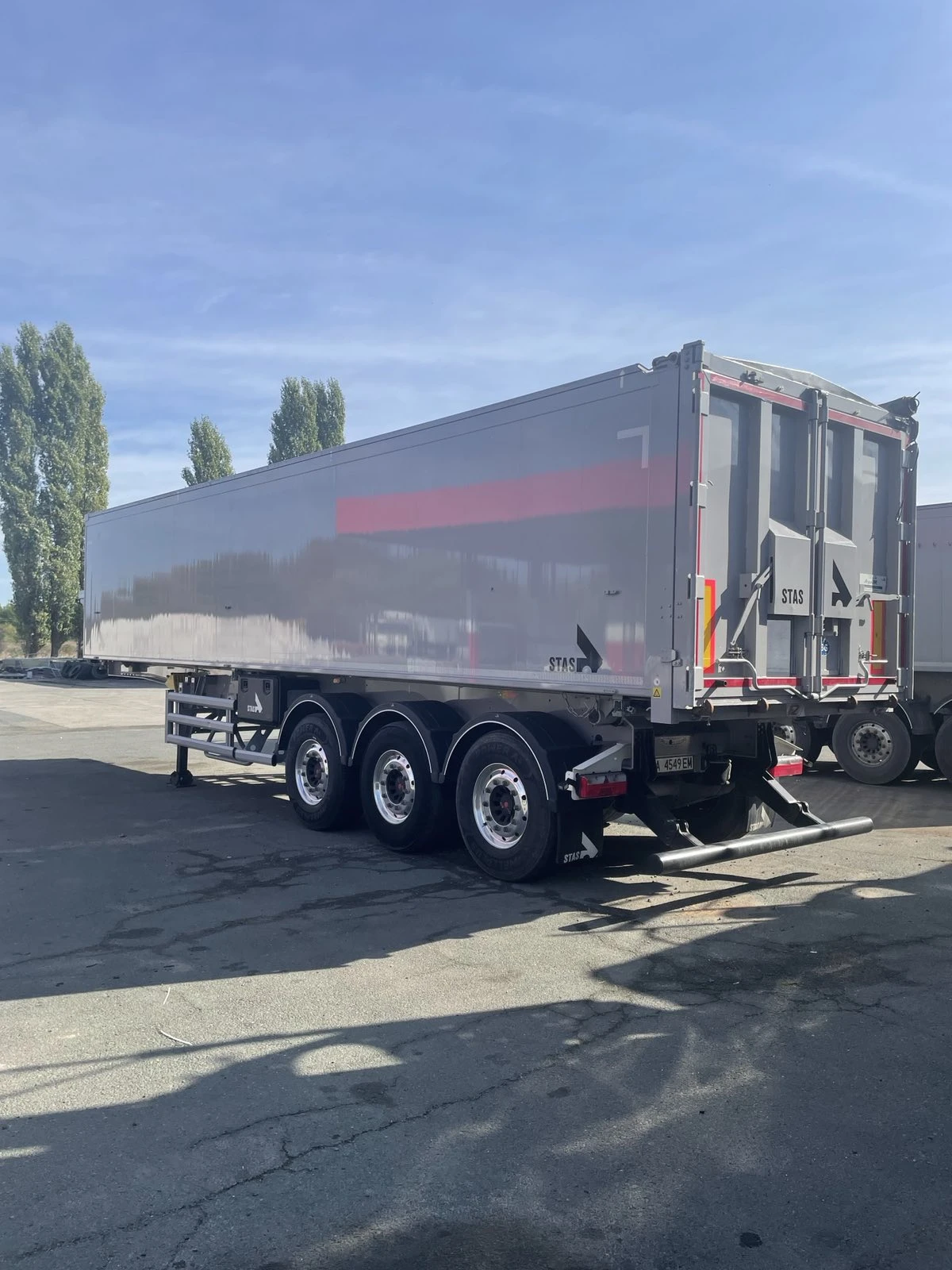 Полуремарке Stas С300ЦХ, снимка 3 - Ремаркета - 56579030