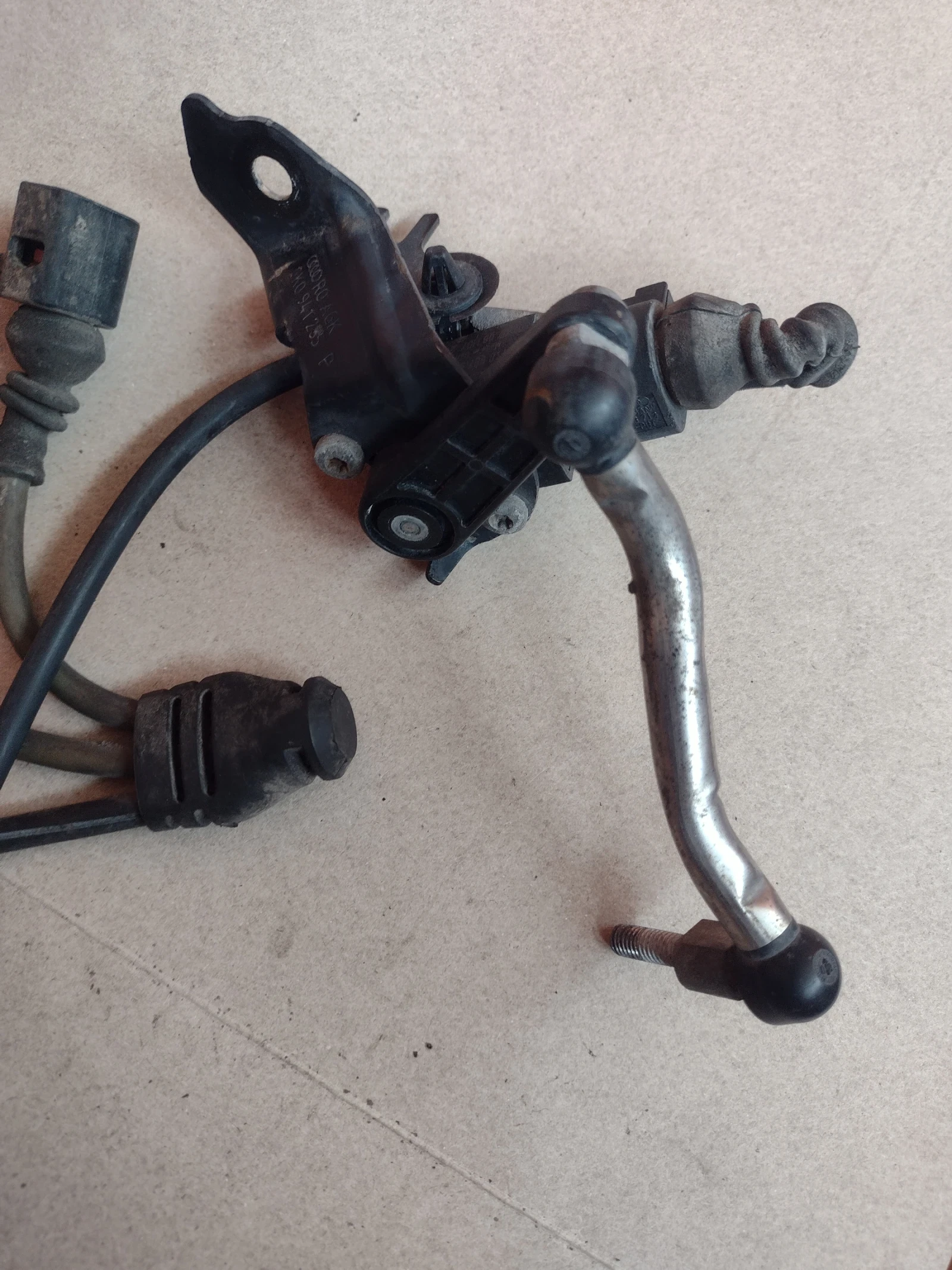 8K0941285P    ������ �� ���� �� ��������  AUDI A4, A5   1T0907503A | Mobile.bg � ����������� 5