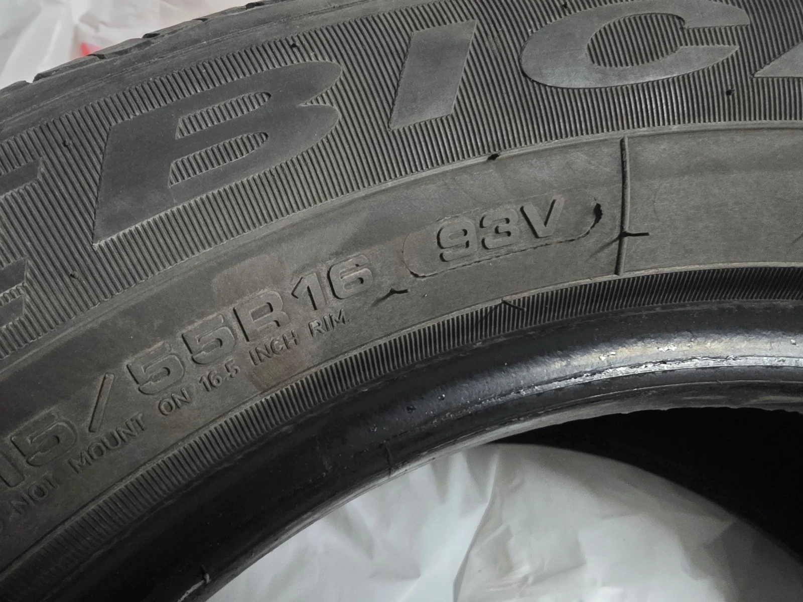 Гуми Летни 215/55R16, снимка 5 - Гуми и джанти - 54455306
