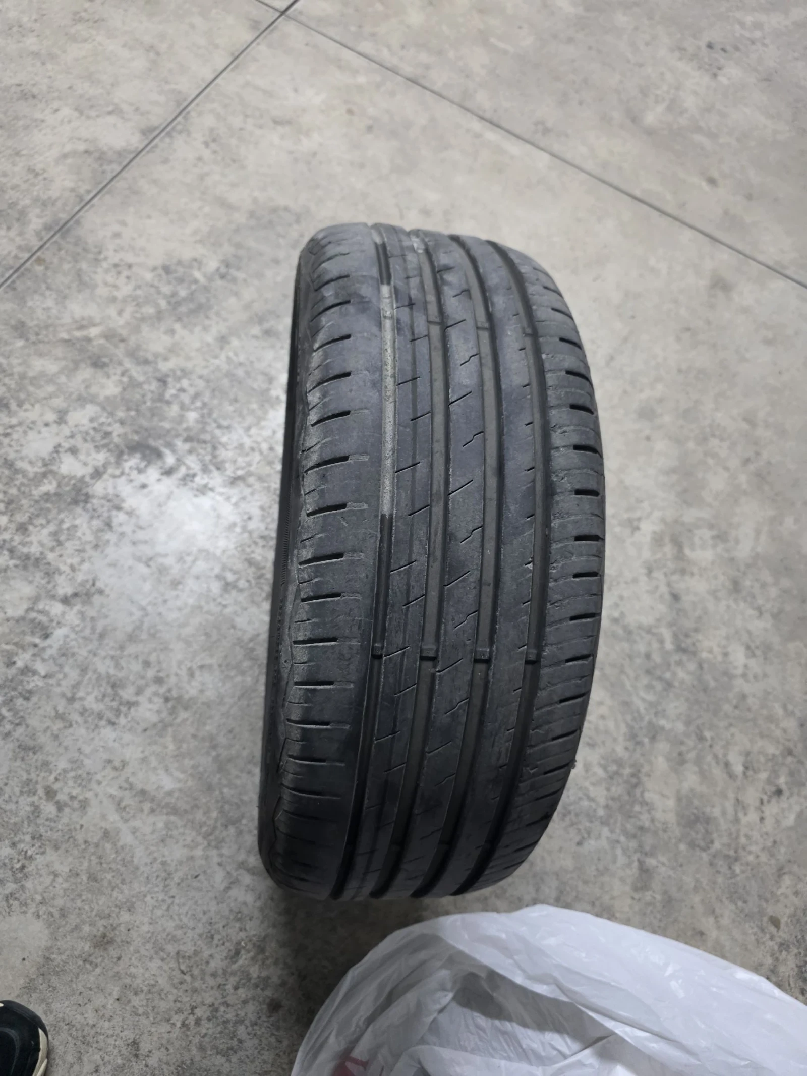 Гуми Летни 215/55R16, снимка 11 - Гуми и джанти - 54455306