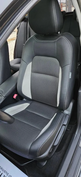 Toyota Avensis 1.8 benzin , Edition S , фул екстри, снимка 9