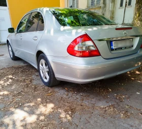 Mercedes-Benz E 200 Facelift , снимка 6