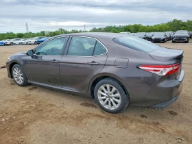 Toyota Camry 2.5l Le, снимка 2