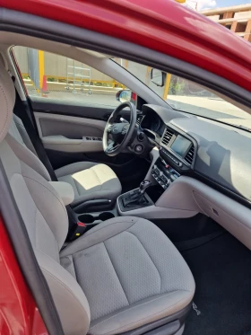 Hyundai Elantra | Mobile.bg    6