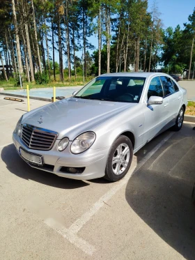 ������ Mercedes-Benz E 200