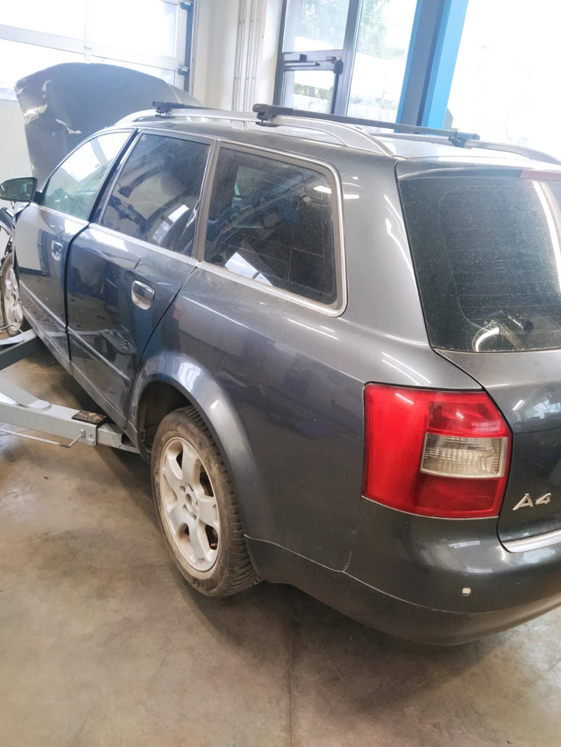 Audi A4, снимка 6 - Автомобили и джипове - 47657242