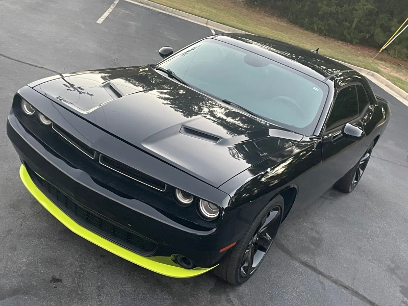 Dodge Challenger, снимка 3 - Автомобили и джипове - 47340856