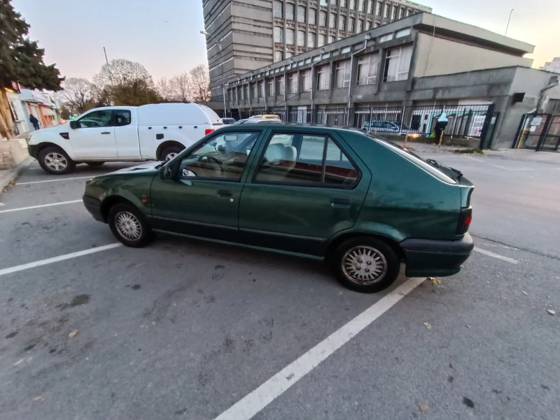 Renault 19, снимка 2 - Автомобили и джипове - 48460837