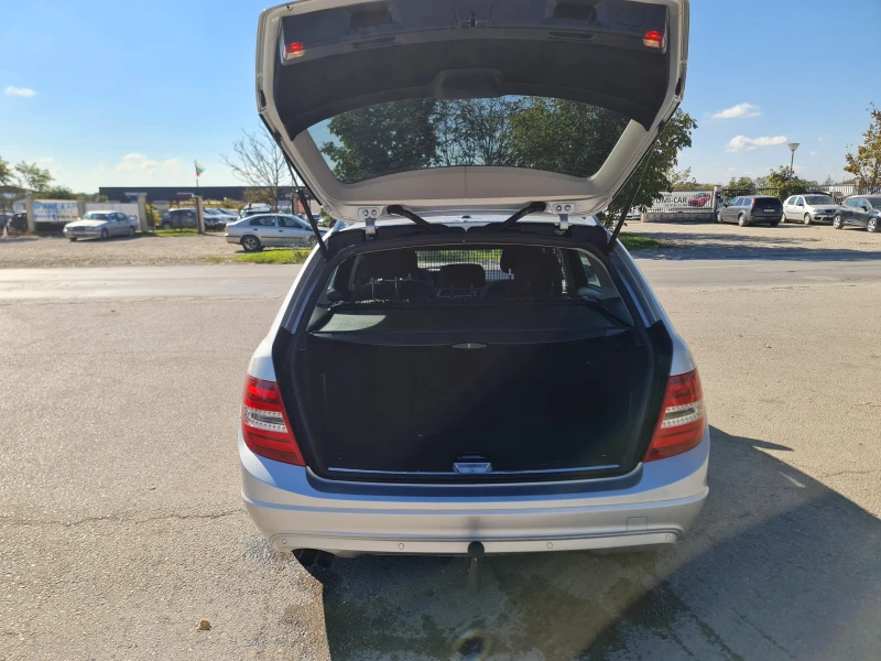 Mercedes-Benz C 200 КОЛЕДНА ПРОМОЦИЯ FACCE LIFT, снимка 11 - Автомобили и джипове - 48592889