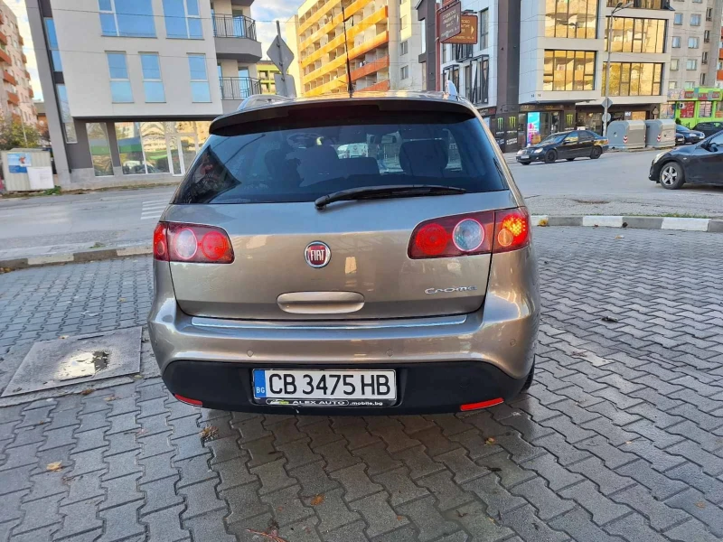 Fiat Croma, снимка 12 - Автомобили и джипове - 49426195