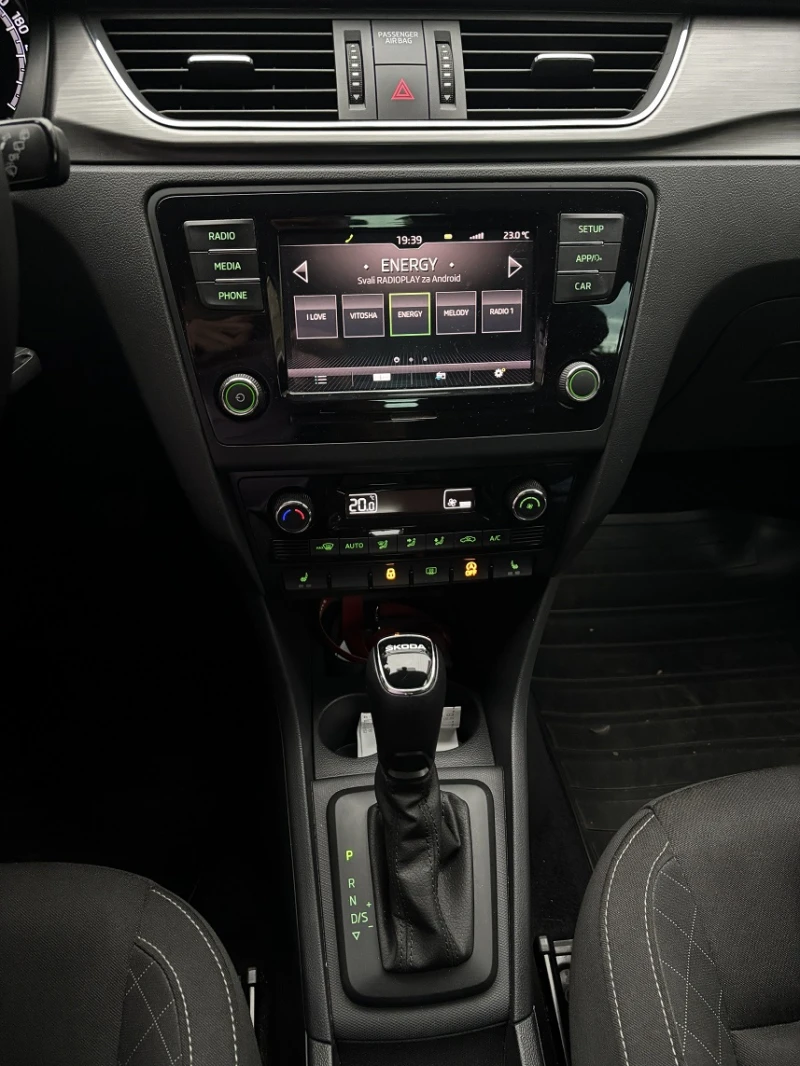 Skoda Rapid Edition 1.0 TSI 95к.с. 7DSG, снимка 3 - Автомобили и джипове - 52284537