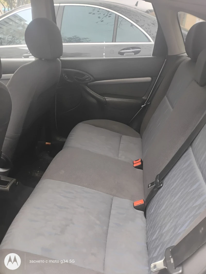 Ford Focus 1.6 бензин, газ, снимка 8 - Автомобили и джипове - 52343193