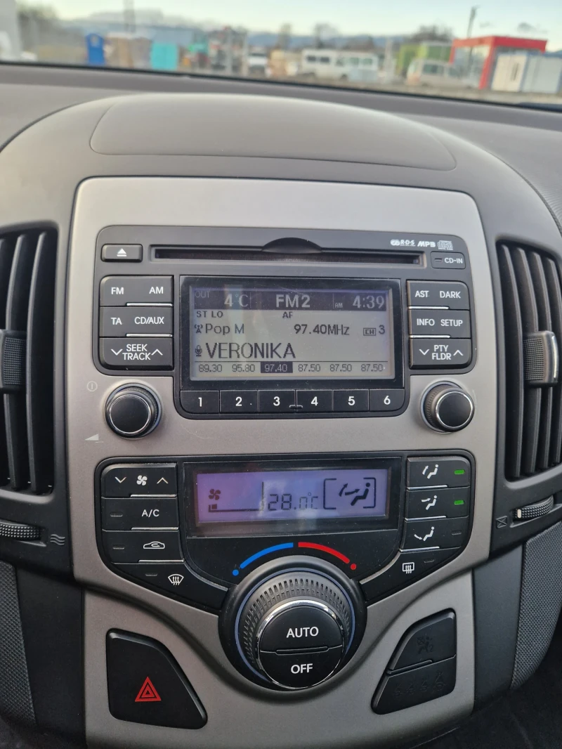 Hyundai I30 1.6 benzin 125 k.s., снимка 7 - Автомобили и джипове - 52938123