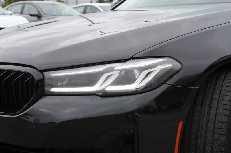 BMW 530 * xDrive * CARFAX * БЕЗ ПЪРВОНАЧАЛНА ВНОСКА, снимка 4 - Автомобили и джипове - 53077063