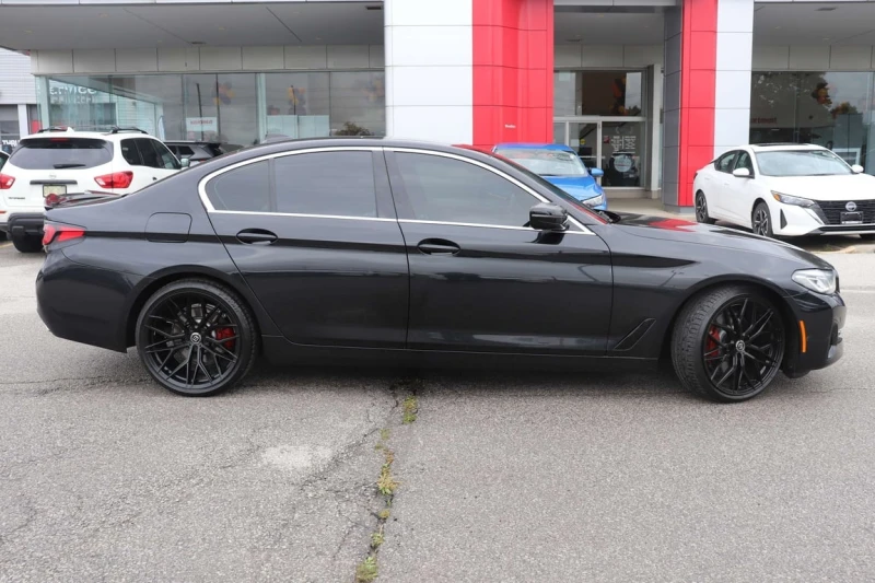 BMW 530 * xDrive * CARFAX * БЕЗ ПЪРВОНАЧАЛНА ВНОСКА, снимка 10 - Автомобили и джипове - 53077063