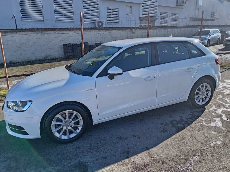 Audi A3 1.4 g-tron, снимка 3 - Автомобили и джипове - 53128307