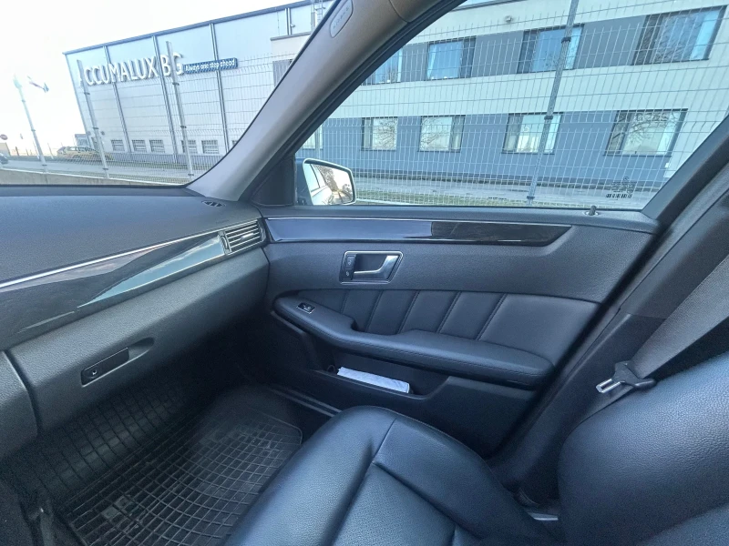 Mercedes-Benz E 350 E 350 CDI 4x4 265кс, снимка 6 - Автомобили и джипове - 53420654