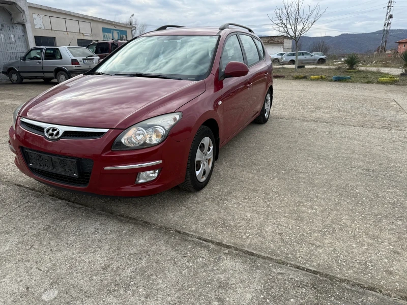 Hyundai I30 Cw 1.6 126кс 189000км, снимка 2 - Автомобили и джипове - 53430228