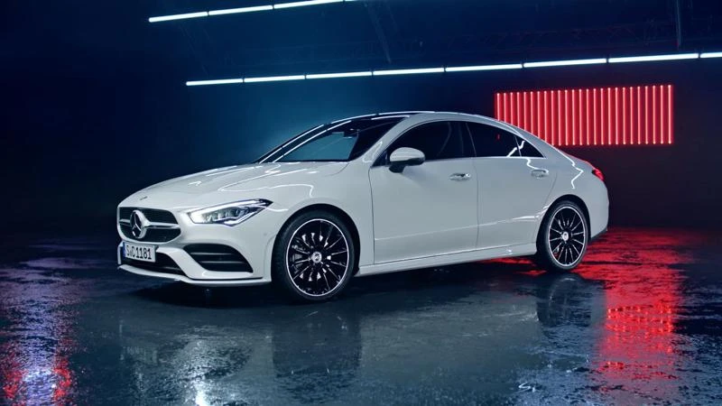 Mercedes-Benz CLA НА ЧАСТИ, снимка 1 - Автомобили и джипове - 38046949