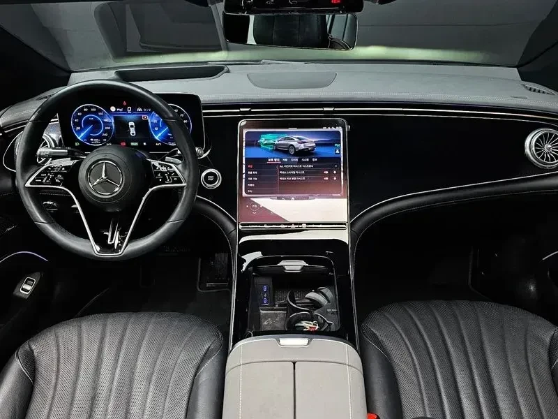 Mercedes-Benz EQS * 350* Navi* Camera, снимка 8 - Автомобили и джипове - 55060767