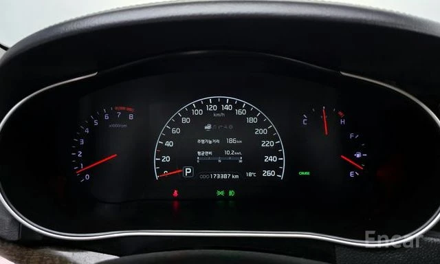 Kia K7 2.4 GDI, снимка 7 - Автомобили и джипове - 55657062