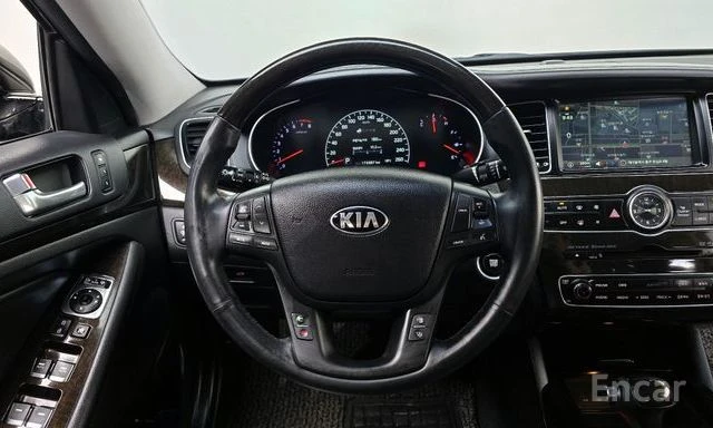 Kia K7 2.4 GDI, снимка 12 - Автомобили и джипове - 55657062