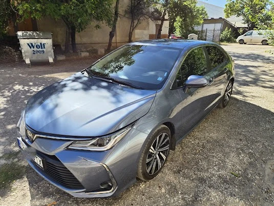 Toyota Corolla, снимка 9 - Автомобили и джипове - 55985413