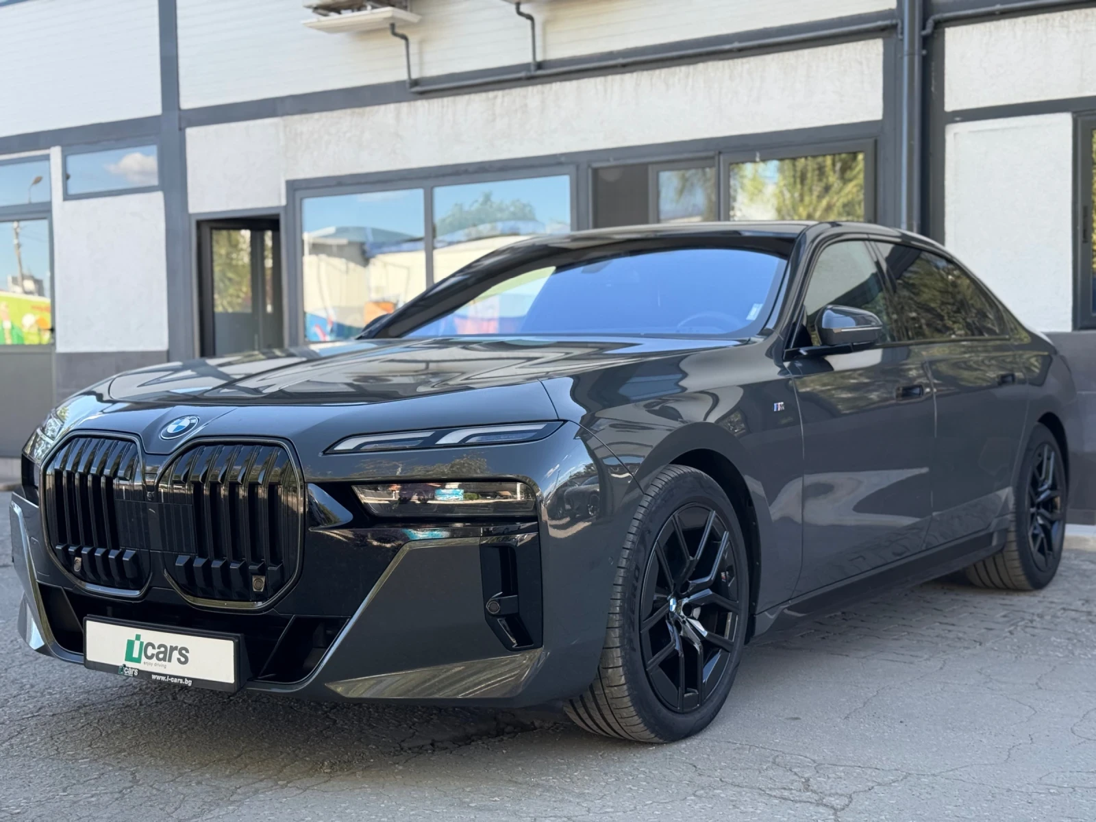 BMW 740 d xDrive, снимка 1