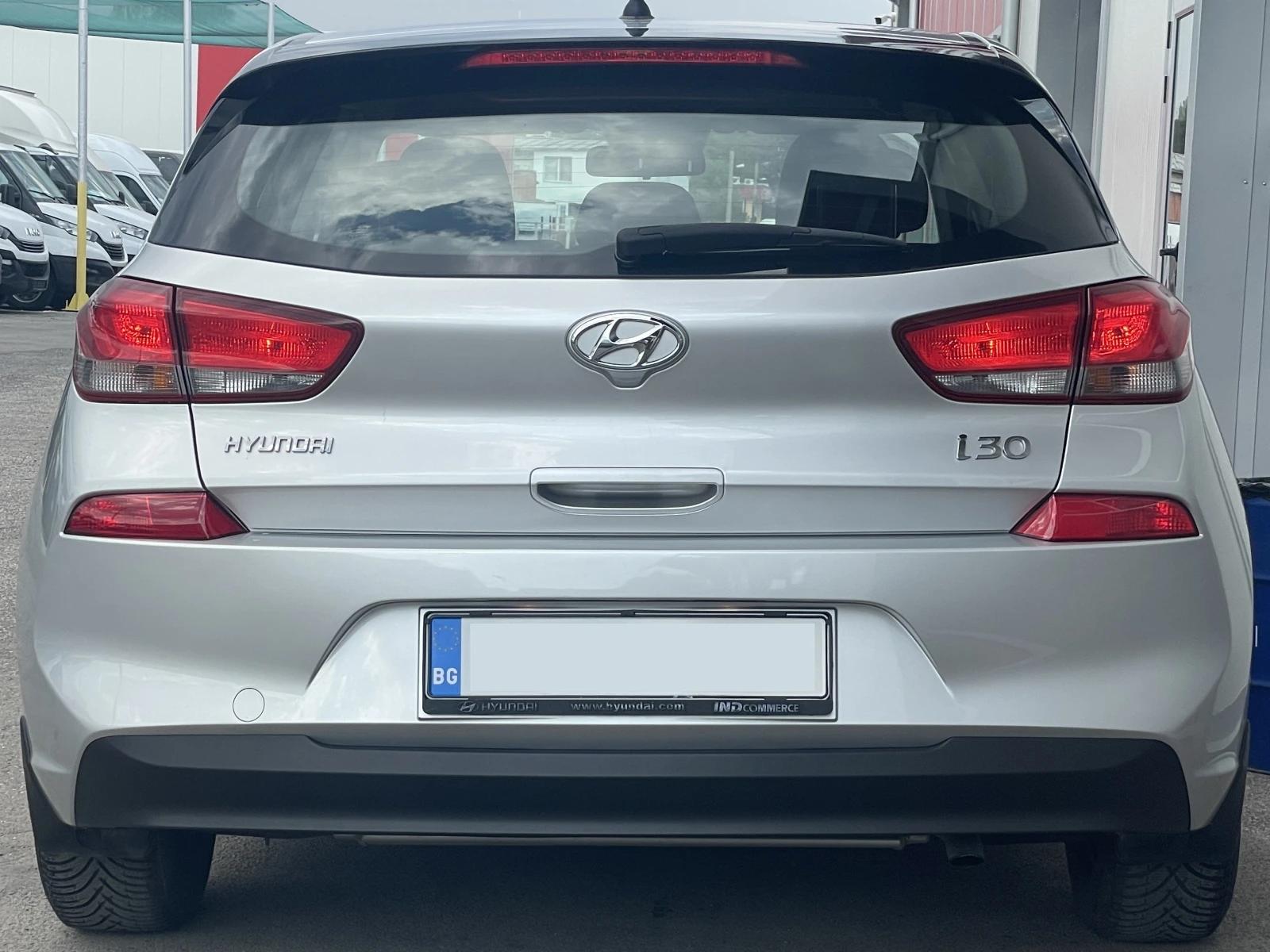 Hyundai I30 Върнат от Лизинг Euro 6B 1.4 - изображение 4