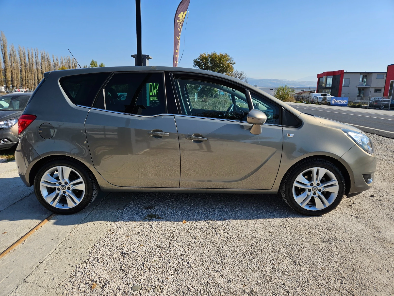 Opel Meriva 1.4i 101ps EURO6 - изображение 7