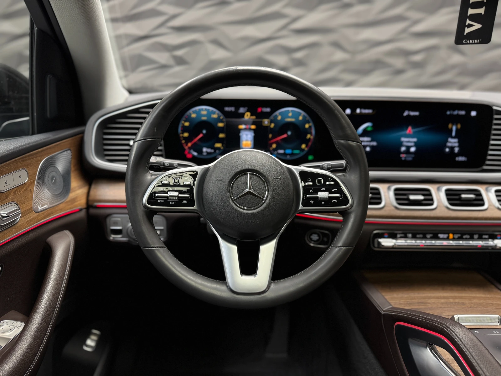 Mercedes-Benz GLE 450 4Matic AMG* Lift* Burmester* 360 - изображение 6