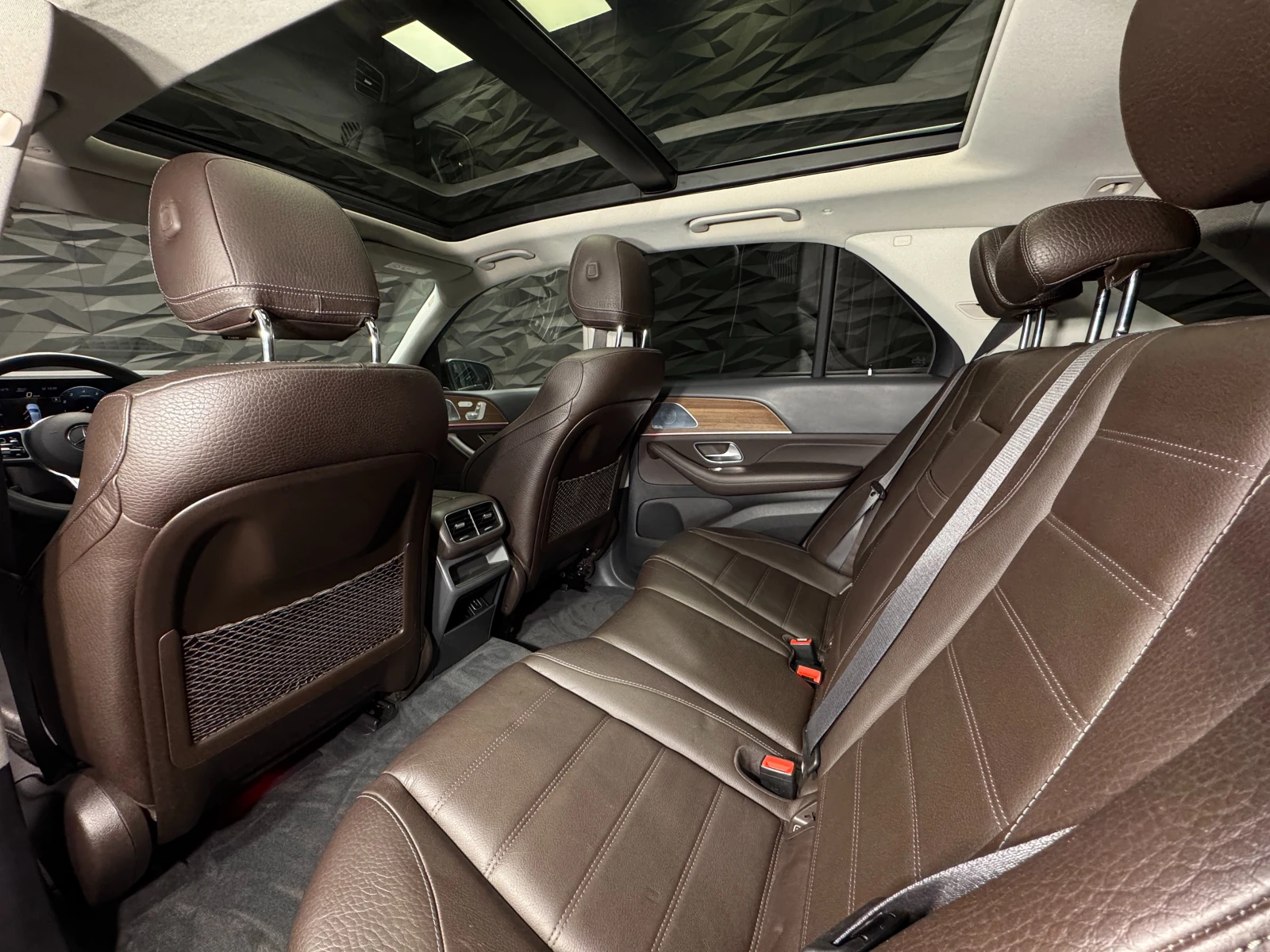 Mercedes-Benz GLE 450 4Matic AMG* Lift* Burmester* 360 - изображение 8