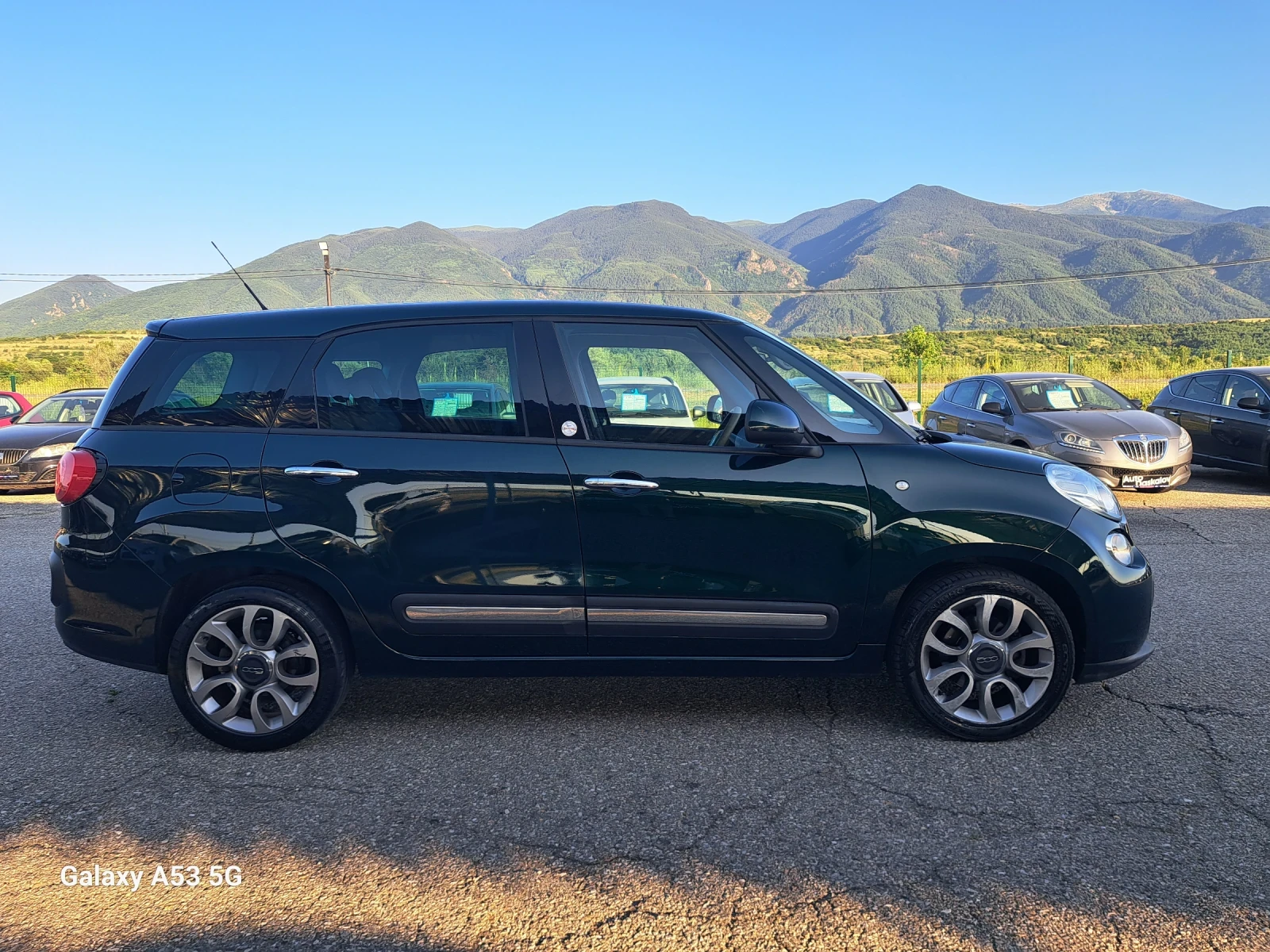 Fiat 500L 1, 6 M-jet LIVING 5B - изображение 4