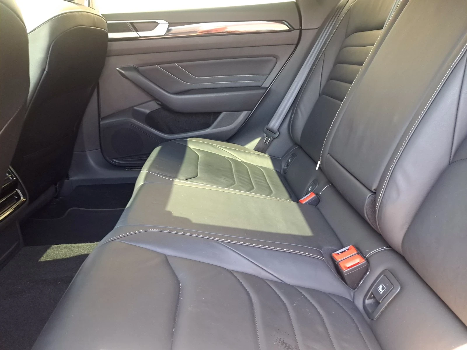 VW Arteon Shoot Brake 4Motion Eleganse, TDI, ACC, 360 - изображение 2