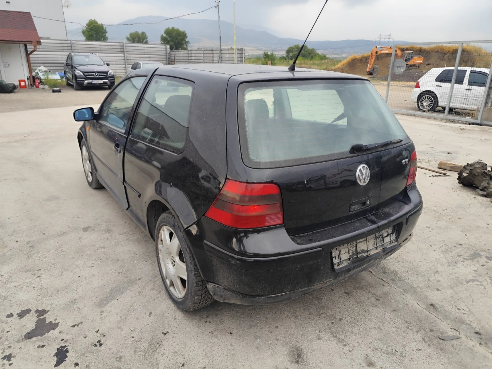 VW Golf 1.6 - изображение 4