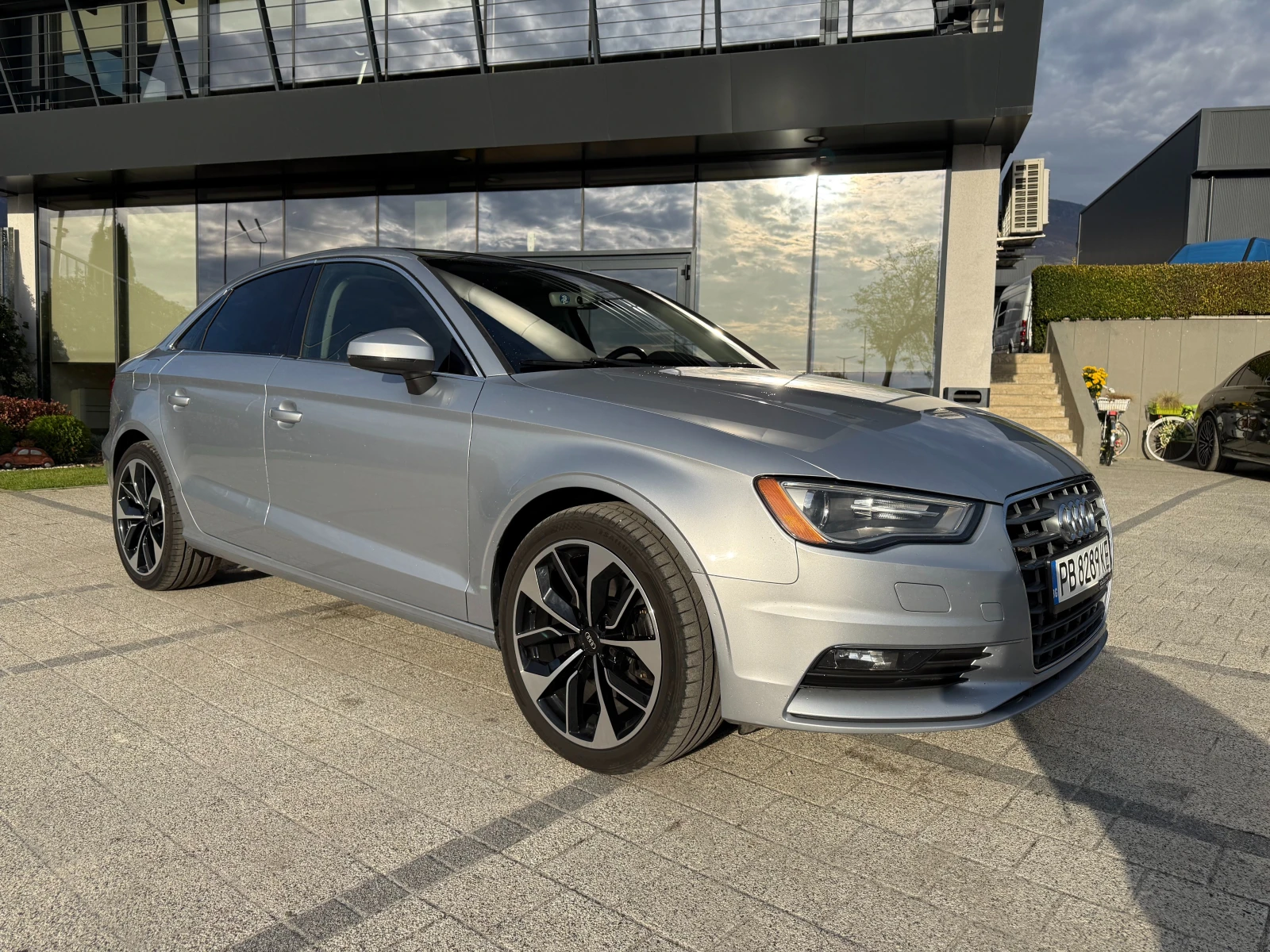 Audi A3 2.0TFSI Quattro  - изображение 2