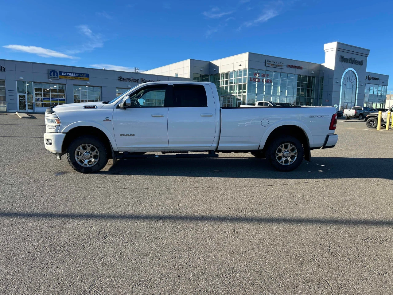 Dodge RAM 3500 LARAMIE* CARFAX* АВТОФИНАНС БЕЗ ПЪРВОНАЧАЛНА ВНОСК - изображение 2