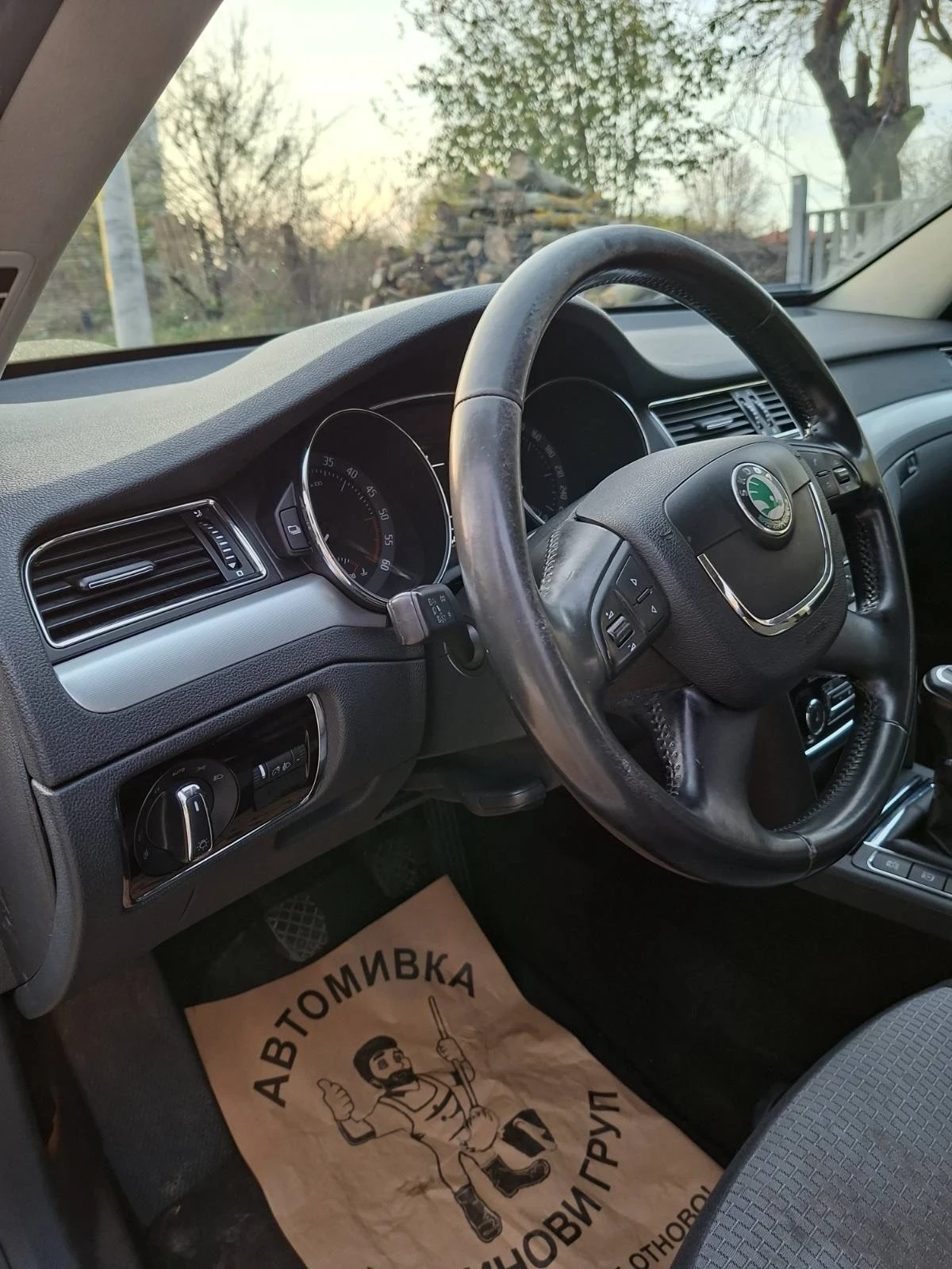 Skoda Superb 2.0 TDI 140 - изображение 7