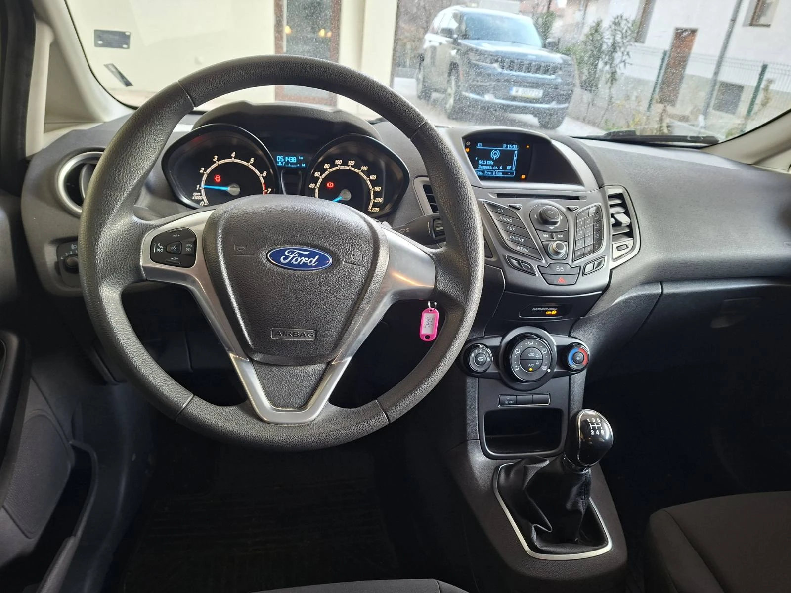 Ford Fiesta 1, 0 | Mobile.bg � ����������� 10